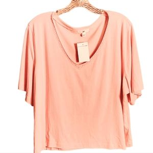 Short Sleeve BP v neck lounge top size L NWT